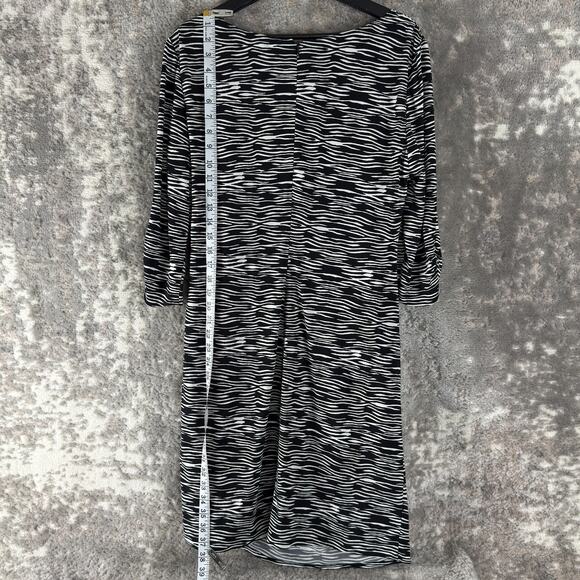 Tahari Size 10 Faux Wrap Mini Dress Black White V Neck Lined Pullover Lined - Picture 3 of 9